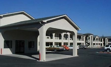 American Inn & Suites Albuquerque Buitenkant foto